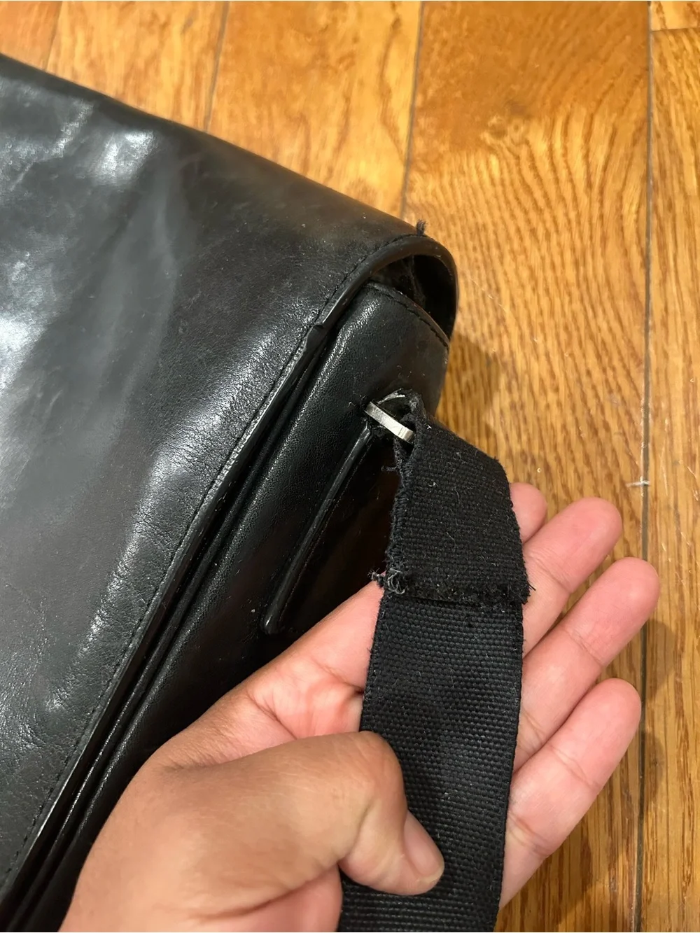 Jack Spade Black Leather Messenger Bag‎ Crossbody Laptop Briefcase Work Travel